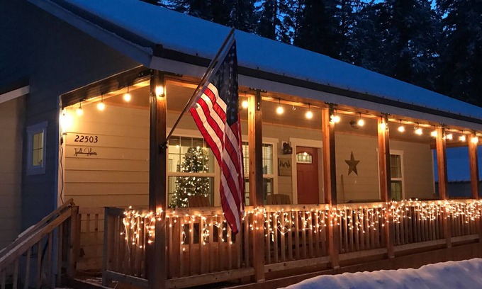 Leavenworth Cabin | Fjäll Heim "Workation" Mountain Getaway!