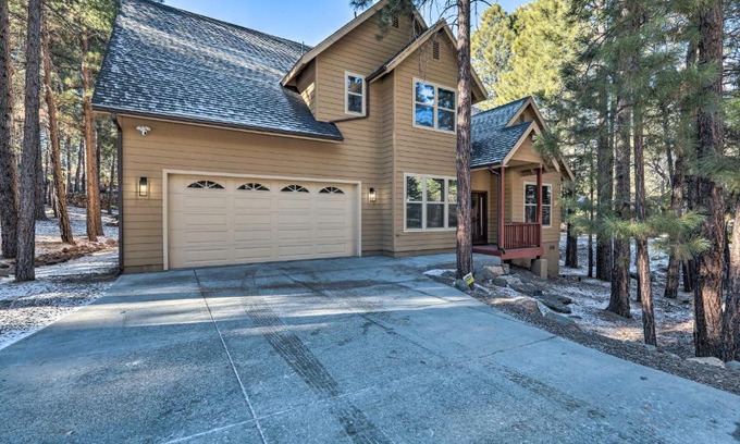 Flagstaff House | Flagstaff Family Getaway about 4 Miles to Downtown!