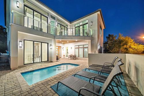 Avalon Beach Estates House | Flamingo DESTINation
