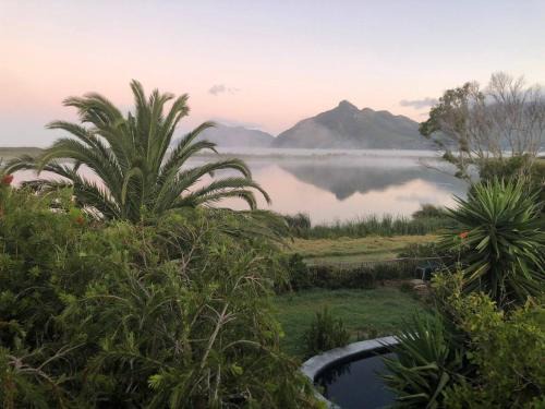 Kommetjie Apartment | Flamingo View