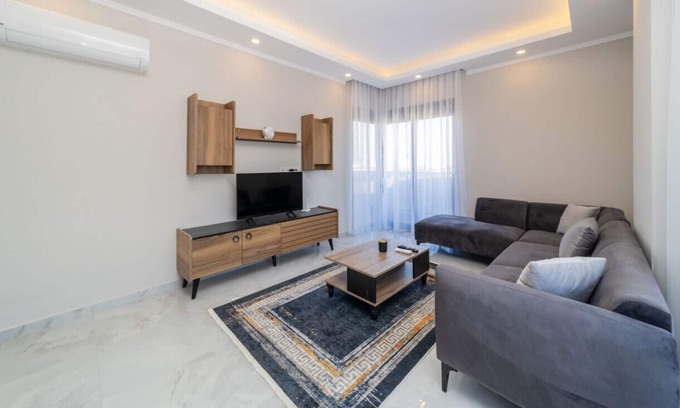 Avsallar Apartment | Flat 5 min to Beach with Pool and Hammam in Alanya