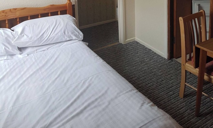 Great Yarmouth Apartment | Flat Apsley 3 Sleeps 4 Near Beach