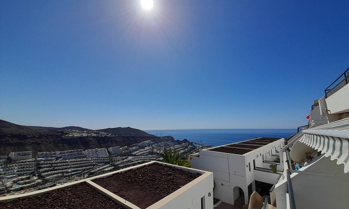 Puerto Rico Apartment | Flat in Puerto Rico: sea view, terrace, wi-fi fibre, swimming pool