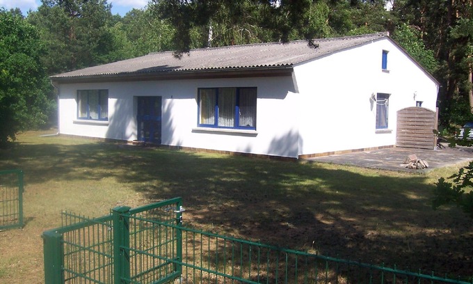 Parey House | Flat with garden, barbecue and terrace