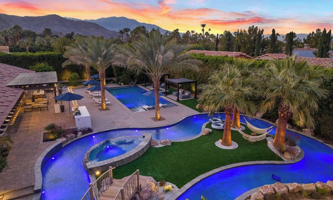 Rancho Mirage House | Float down at the 'Lazy River Oasis'