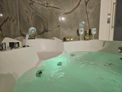 Sant' Ambrogio Apartment | Florence Colonna Spa