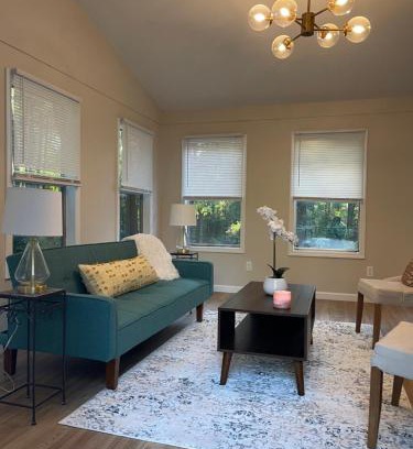 Dale House | Flossies