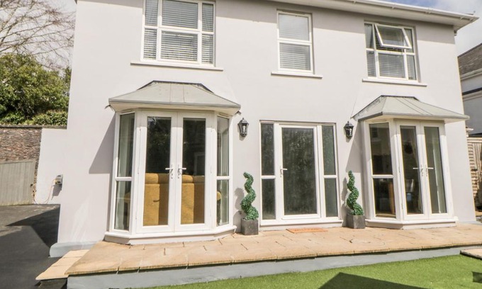 Torquay House | Fonthill