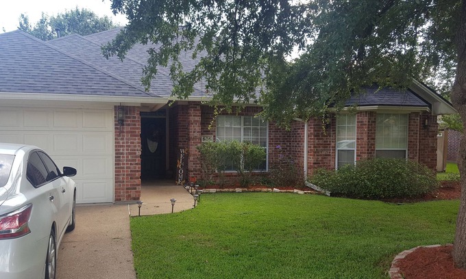 Wellborn House | Football Games, A&M Events, Parents Night, etc.our home wins!