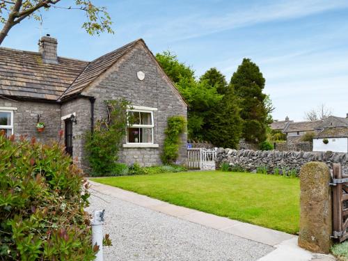 Peak Forest House | Forest View