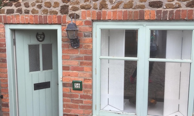 Hunstanton Cottage | Forget me not Cottage in prime location in Old Hunstanton