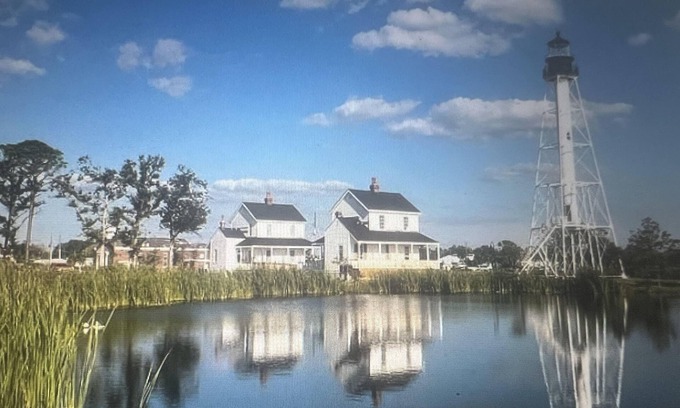 Port St. Joe House | Forgotten Coastal Cottage in Port St. Joe is ready for vacation or long stays.