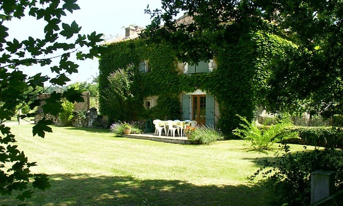 Saint-Pierre-de-Cole House | Former miller's house