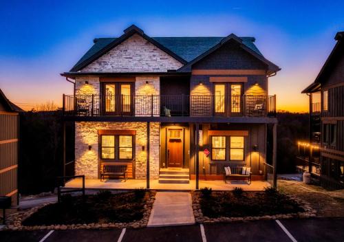 Sevierville House | Fortress of the Bear