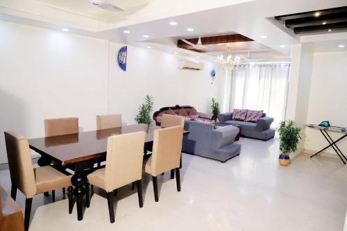 Saket Apartment | Fortune Home Service Apartment 3Bhk,J-171 Saket