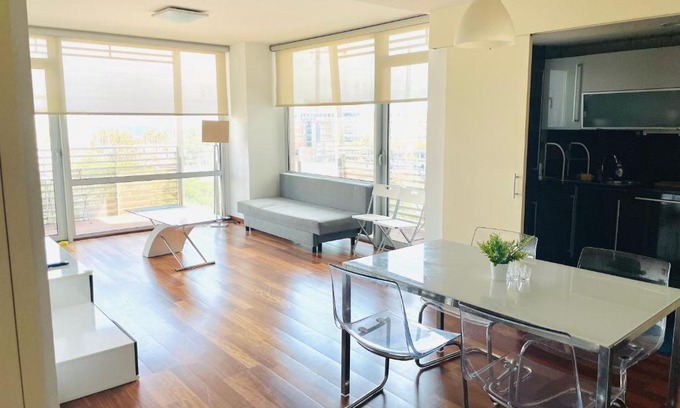 Sant Adria de Besos Apartment | Forum de Barcelona Sea View Apartment with Garage Parking