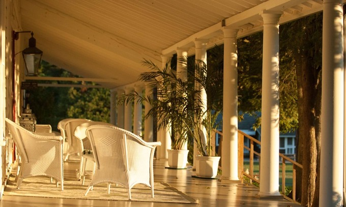 Lake Leelanau Resort | Fountain Point - Cottage15