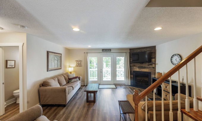 Grand Rivers Condo | Four Bedroom Yacht Condo
