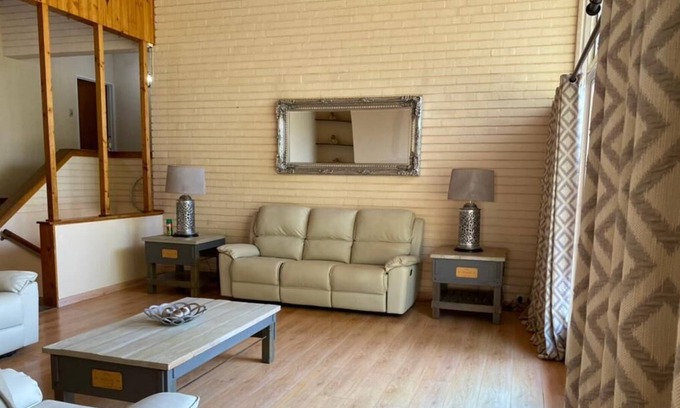 Bulawayo Apartment | Four bedroomed Villa in Morningside - 2035