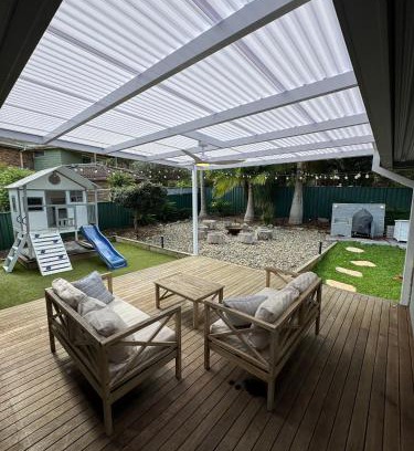 Forster House | Four Palms Forster Luxe Spacious Pet Friendly