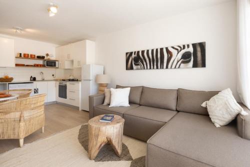 Hout Bay Apartment | Four Peaks Duplex - 4 Sleeper with Mountain Views, Balcony and Pool in Hout Bay Beachfront