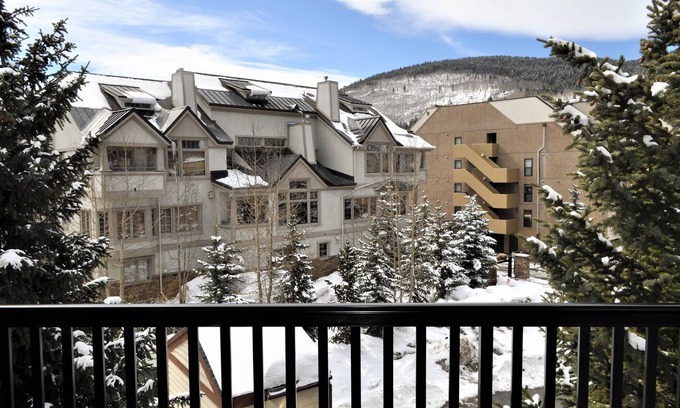 East Village at Copper Condo | Fox Pine Lodge 4 Bed 4 Bath Condo