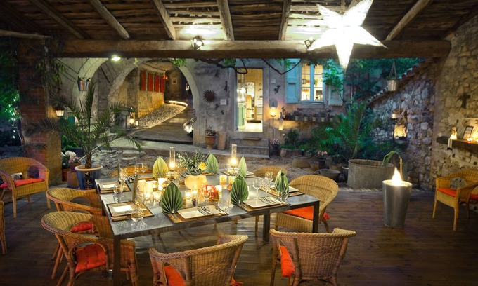 Durfort-et-Saint-Martin-de-Sossenac Bed & Breakfast | La Vieille Maison - Chambre et Halte Gourmande
