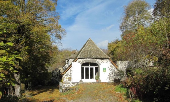 Oradour Cottage | Gite Neuvéglise-sur-Truyère-Oradour, 2 bedrooms, 4 persons