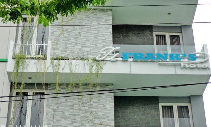 Surabaya Hotel | Frank's Hotel