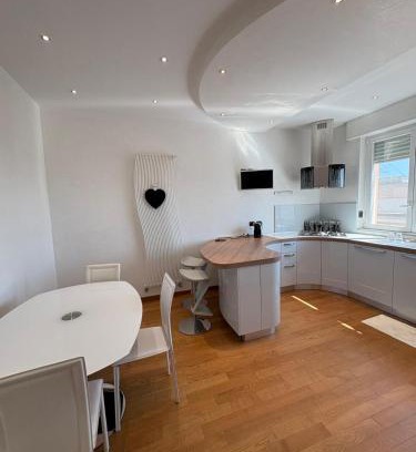 Pegli Apartment | Frank's Sunset