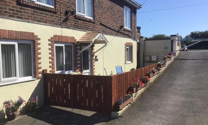 Flamborough Apartment | Frankies Flat, a Superb apartment in Flamborough.