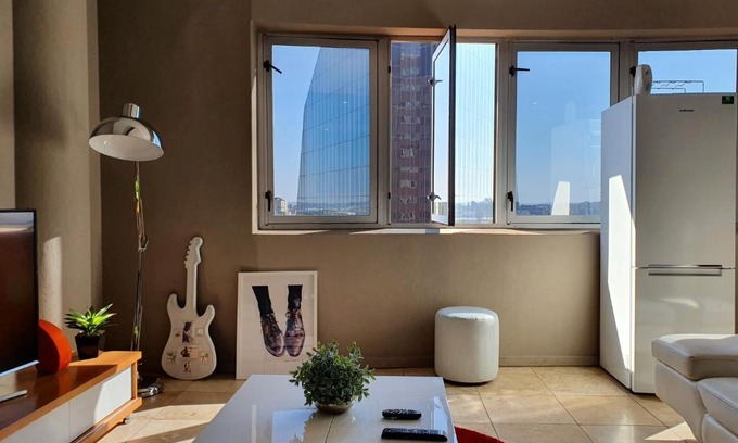 Downtown Johannesburg Apartment | Franklin L Apartment