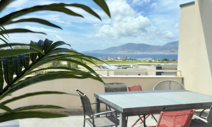 Grosseto-Prugna Apartment | Frasso T3 Sea view Porticcio center and Garage