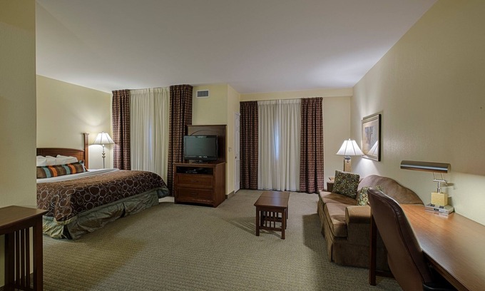 Harrisburg - Hershey Apartment | Free Breakfast. Indoor Pool. Gym. Quick Drive to Hersheypark!