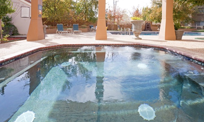 Tech Terrace Apartment | Free Breakfast. Shared Pool & Hot Tub. Studio Near Texas Tech University & University Medical Center.