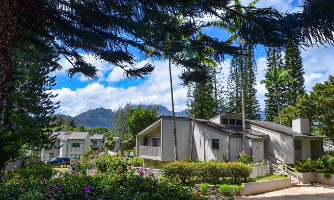 Princeville Cottage | Free-Standing Cottages On North Shore Kauai! ~ 5 Minute Drive to Hanalei Bay ~