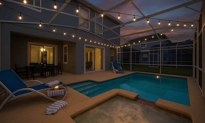 Davenport House | Free Waterpark, Game Room, Heated Pool 16MI Disney
