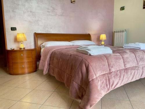 Naples Apartment | Free WI-FI- Vista mare e Vesuvio-Casa Laura
