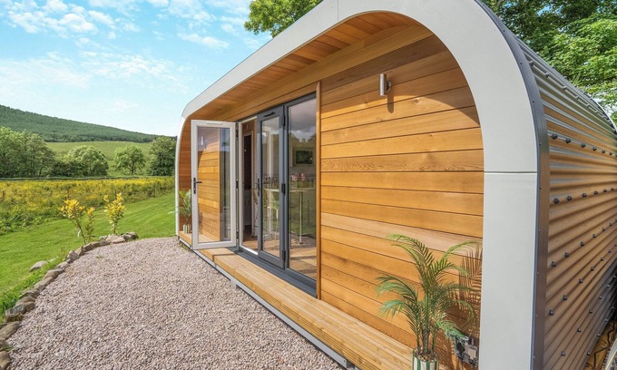 Straiton Cottage | Freedom Fields - Bluebell