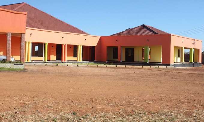 Mpika Hotel | Fresh Air Lodge