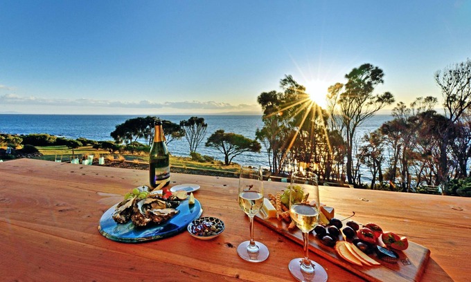 Coles Bay House | Freycinet Coastal Retreat
