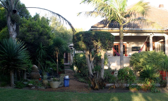 Trawal House | Frieden-Hof Self Catering Guest Accommodation