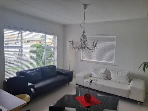 Swakopmund House | Friendliness love Home