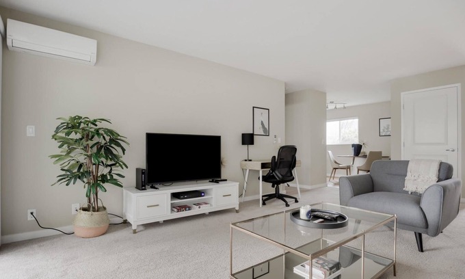 Cupertino Apartment | Friendly 1BR near Apple