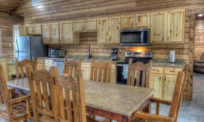 Leakey Other | Frio Pecan Farm House 32