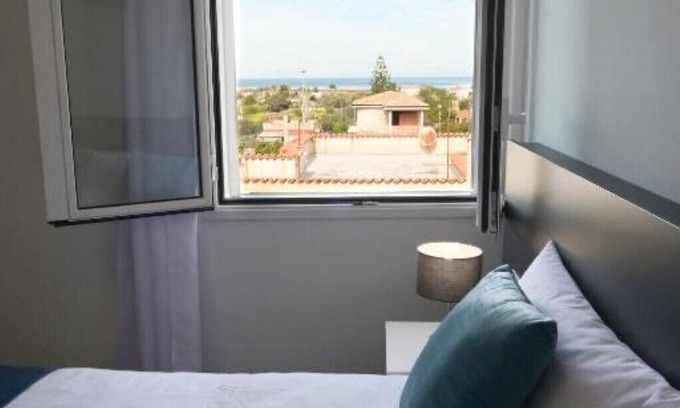 Villa Grazia di Carini House | From 'nfacci triple room