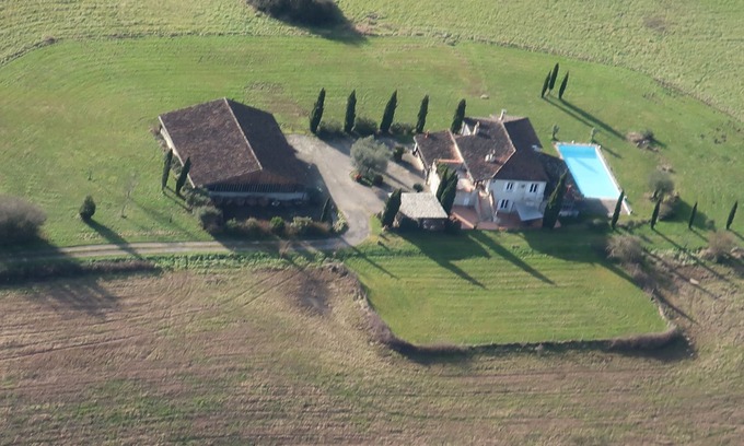 Layrac House | From the Layrac Pony Club Oppidum, spectacular view of Gers and Garonne.