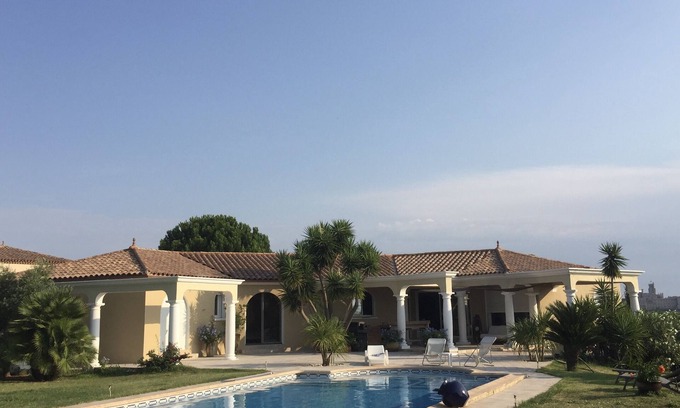 Beziers House | From the mirador, you'll love the view and the peace and quiet.