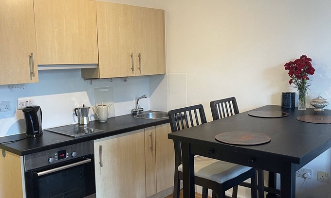 Queenstown Apartment | From this ideally locatednstudios are easy to get to anywhere.