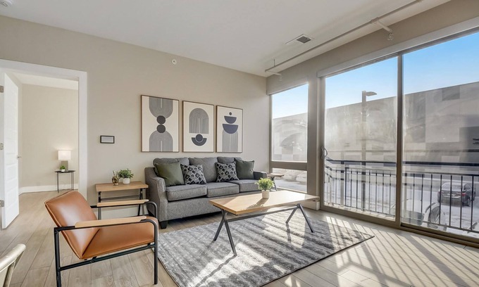 Cole-Noble District Apartment | Frontdesk | 2 BR Apt near the Indy Motor Speedway